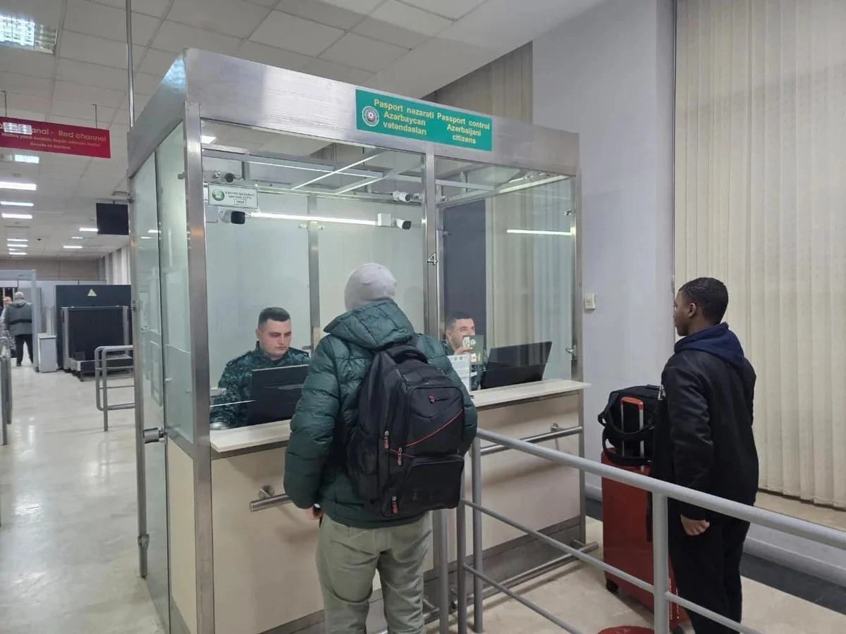 Meksika diplomatları İrandan Azərbaycan sərhədi ilə təxliyə olunub