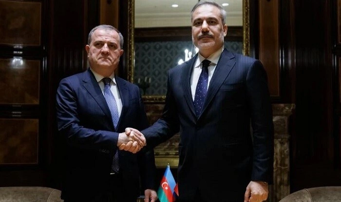 Ceyhun Bayramov Fidanla regional təhlükəsizliyi müzakirə etdi