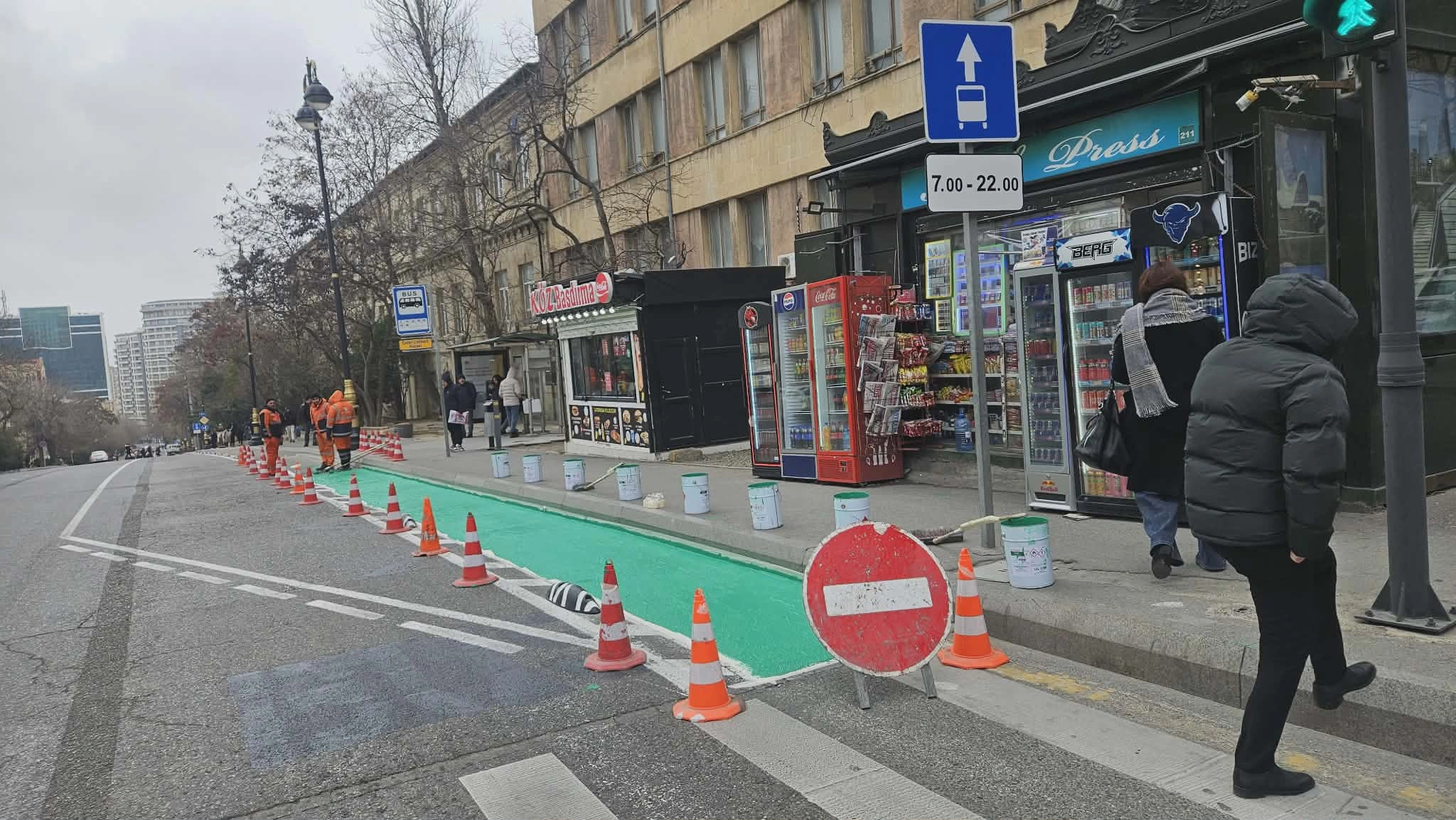 Bakıda bu yola velosiped zolağı çəkilir - FOTOLAR