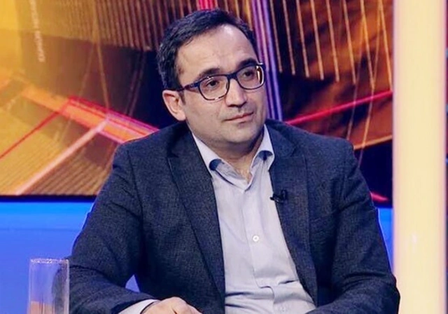 “Mərkəzi Bank çalışır ki, insanlar manata etibar etsinlər” - Sabit məzənnənin nəticəsi