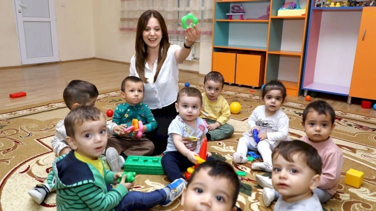 İlham Əliyev məktəbəqədər təhsillə bağlı Fərman imzaladı