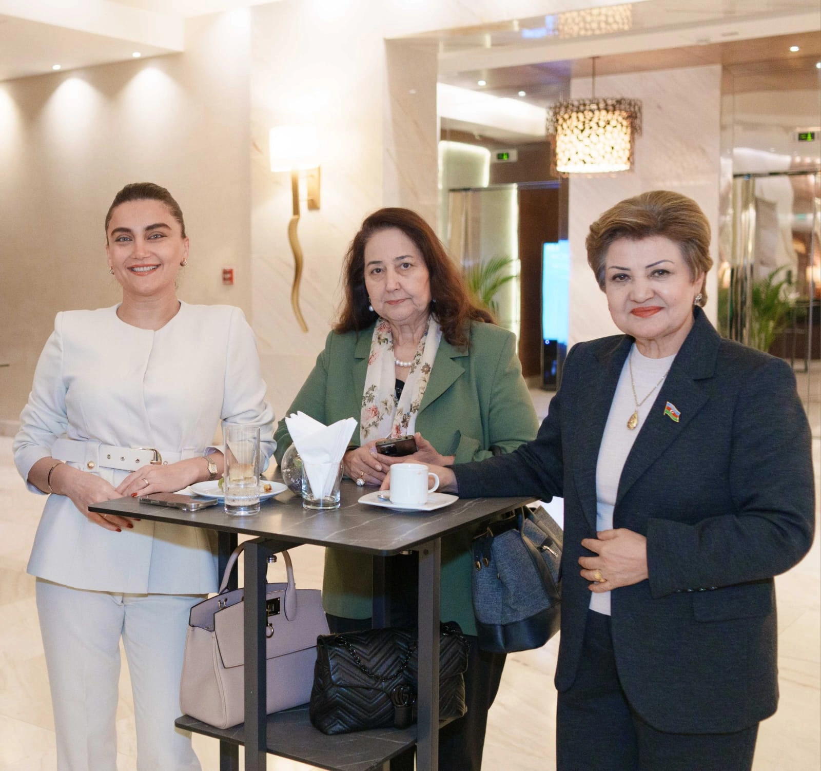 bp və TLM yeni layihə təqdim etdi: “Parlaq rənglərin işığında” - FOTOLAR