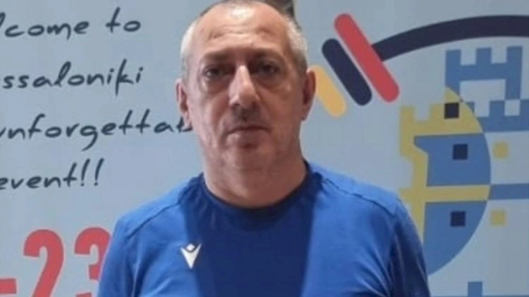 Əməkdar məşqçi vəfat etdi