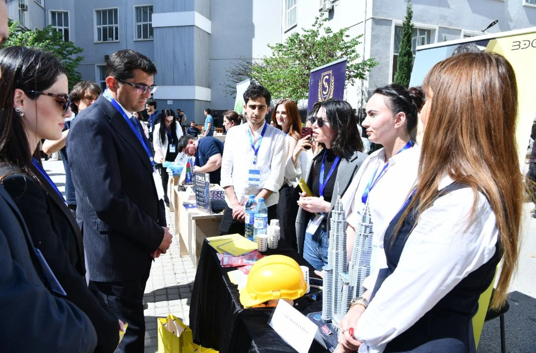 ADNSU-da keçirilən XVII Məzun–Karyera Sərgisində 70-dən çox şirkət iştirak edib