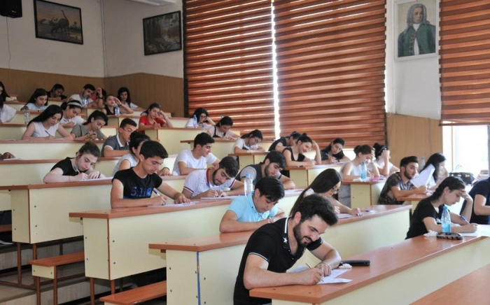 Ötən il universitetlərə imtahansız qəbul olunanların sayı AÇIQLANDI