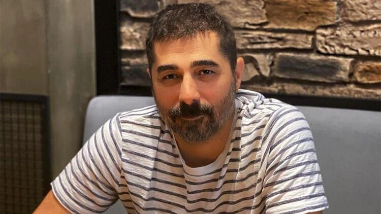 Müğənnidən oğluna sərt sözlər: “Səndən nifrət edirəm”