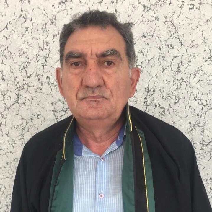 Tanınmış vəkil vəfat etdi - FOTO