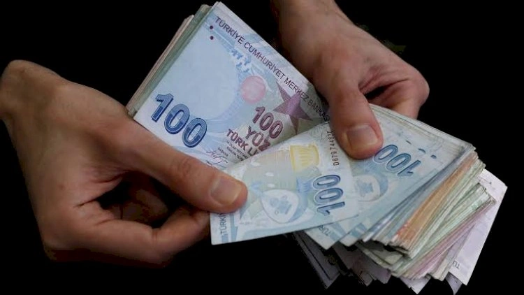 Türkiyə iqtisadiyyatında zəifləmə: Sənayədə eniş, işsizlikdə artım