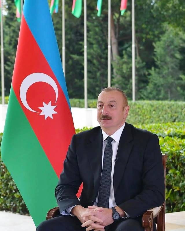 Alyona Əliyeva İlham Əliyevin doğum günü münasibətilə paylaşım etdi - Foto