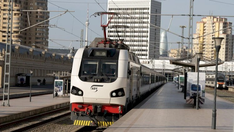 Bakı-Tbilisi qatarına biletin qiyməti bilindi