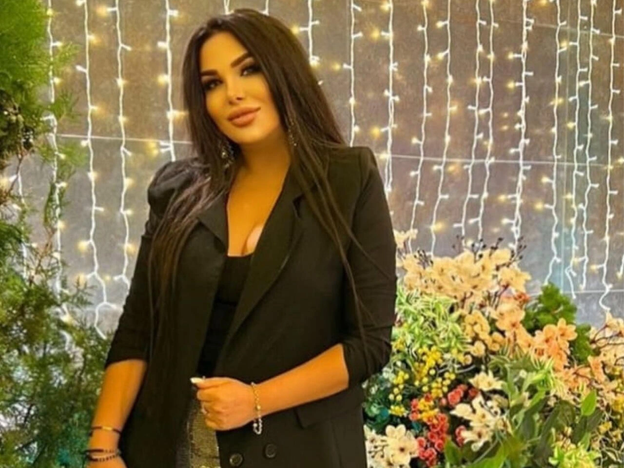 Gecə 2-də klubda oxuyuram, orada Xalq artislərini də GÖRMÜŞƏM