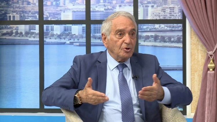 Tariyel Qasımovun “ölü” ilə öpüş səhnəsinin sirri illər sonra açıldı -   VİDEO