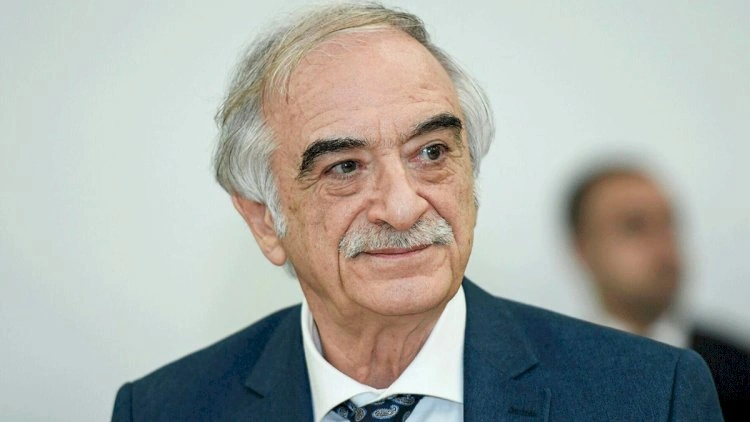 81 yaşlı Polad Bülbüloğlu boşandı və yenidən EVLƏNDİ