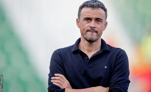 “Mançester Yunayted”in istəyi alınmadı - Enrike klubunda qaldı