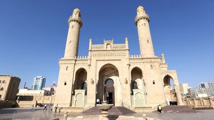 Sabah Səfər ayı bitir