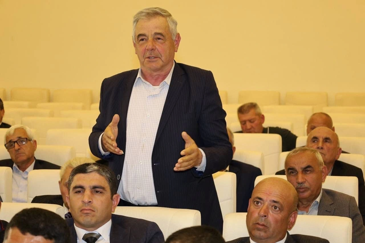 İsmayıllıda kənd təsərrüfatının inkişafına dair görüş keçirilib