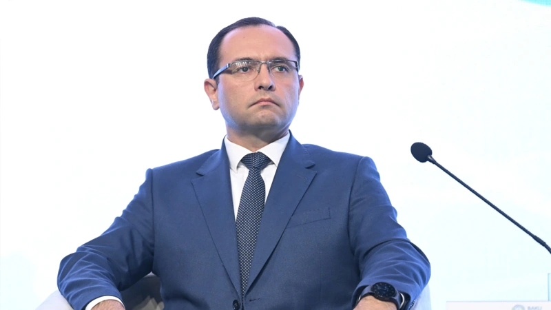 Nazir bu Mərkəzlərin direktorlarını işdən çıxardı - Yeni təyinatlar