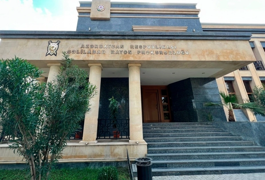 Cəlilabadda qardaşı uşaqlarını baltalayan əmiyə cinayət işi açıldı