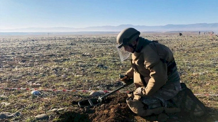 Azad edilmiş ərazilərdə daha 114 mina, 237 PHS aşkarlanıb - Agentlik