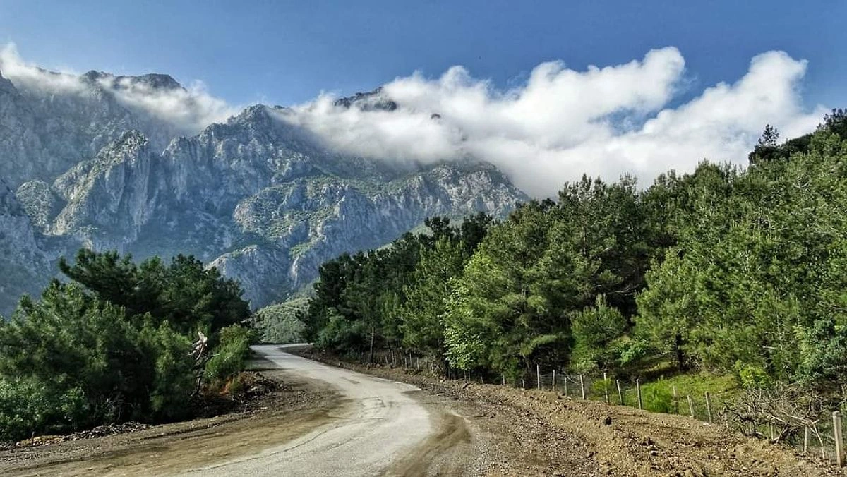 Təyyarələr bu dağın üzərindən uça bilmir