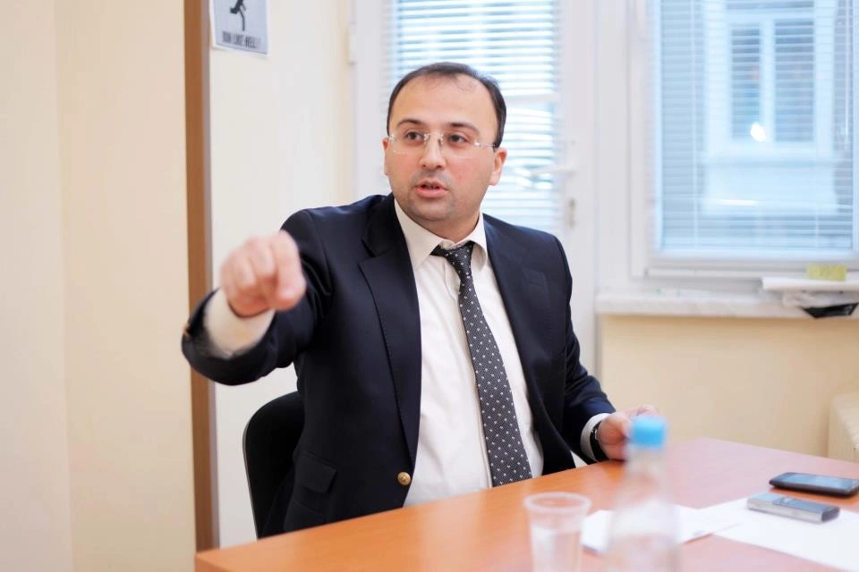 Uşaqlar oruc tutmalıdırmı? – EKSPERT RƏYİ