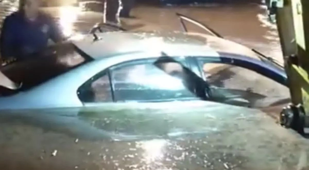 Türkiyədə daşqın fəlakəti: 2 nəfər öldü, yüzlərlə ev su altında qaldı