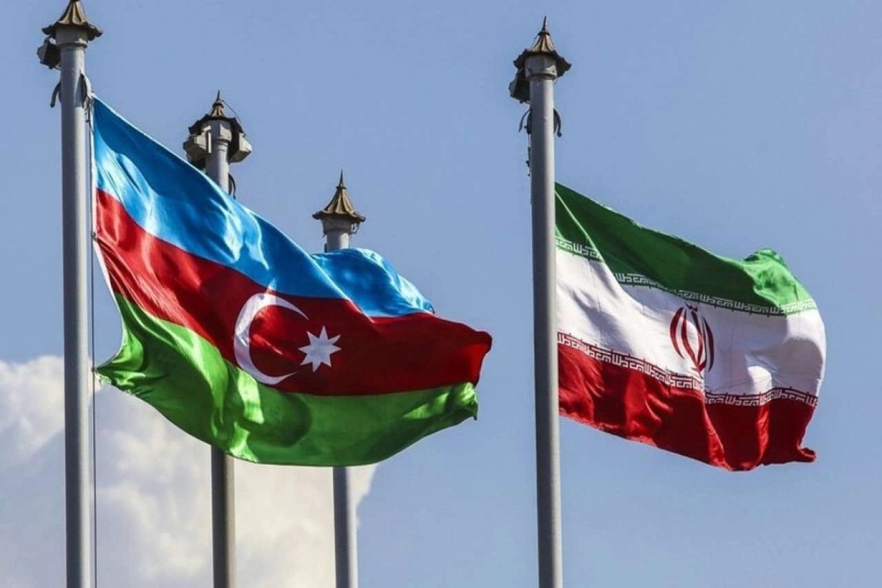 İrandakı vəziyyət Azərbaycana da təsir edə bilər - Politoloq