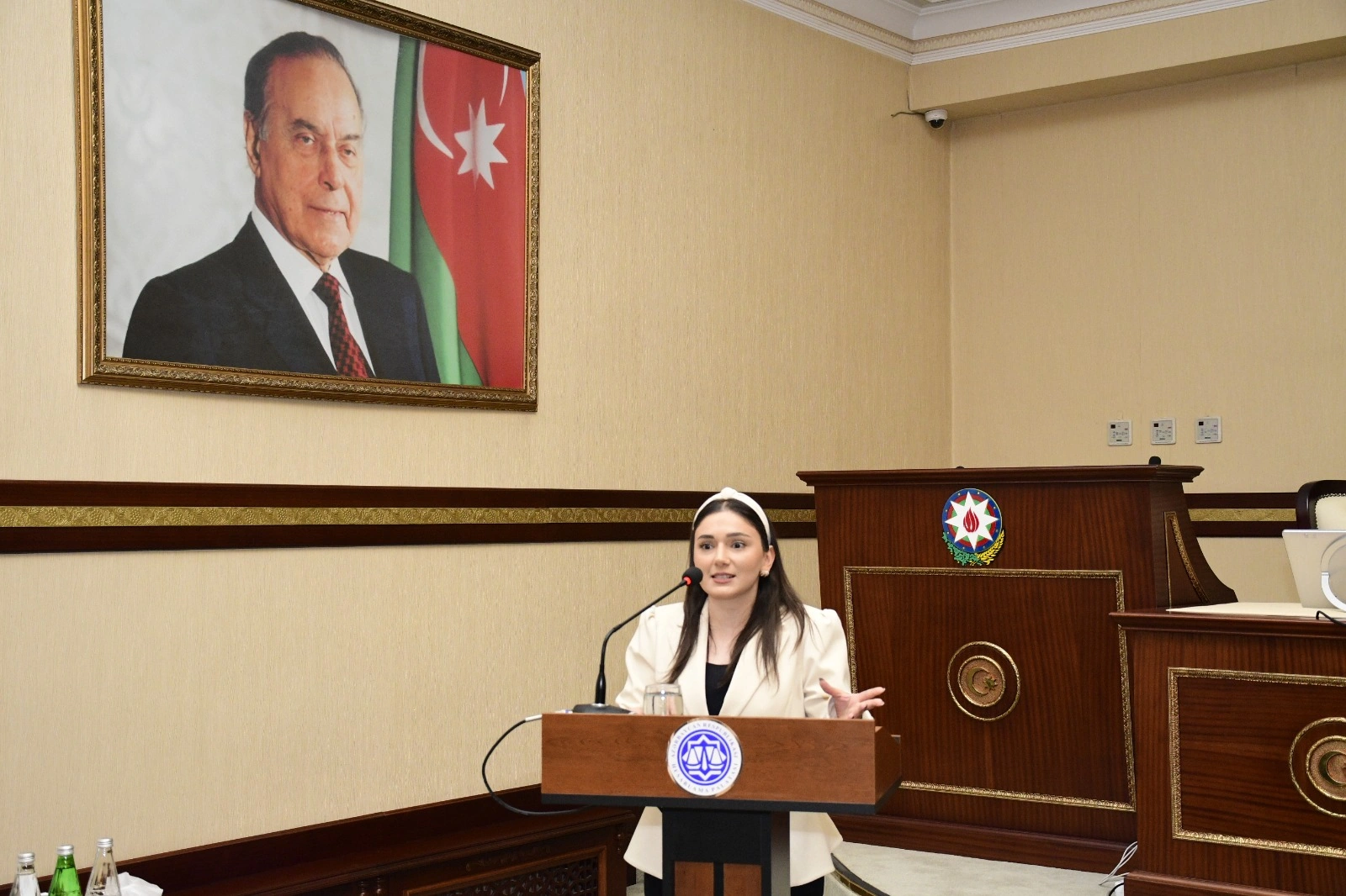 Hesablama Palatasında “Heydər Əliyev və Azərbaycan Konstitusiyası: Suverenliyin təməli” mövzusunda tədbir keçirilib