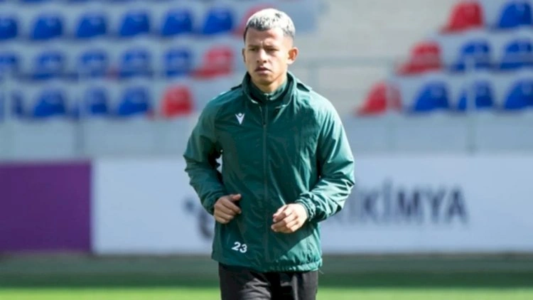 “Neftçi” futbolçusu Cordan Rezabala ilə vidalaşdı