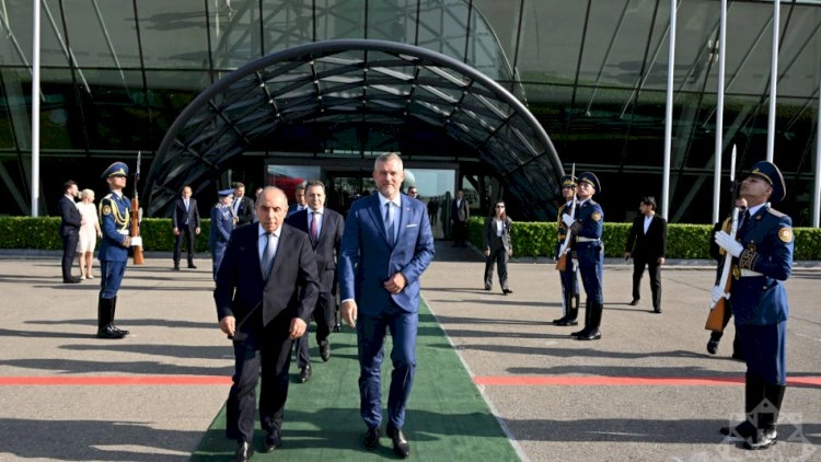 Slovakiya Prezidentinin Azərbaycana səfəri başa çatdı