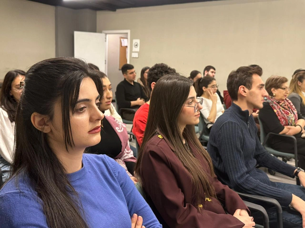 “Könüllülük - dövlətlə cəmiyyət arasında körpü rolunu oynayır” –  Partiya sədri