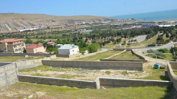 Bakı və Abşeronun bu ərazilərində torpaqlar ucuzlaşdı – ALMAĞA TƏLƏSİN