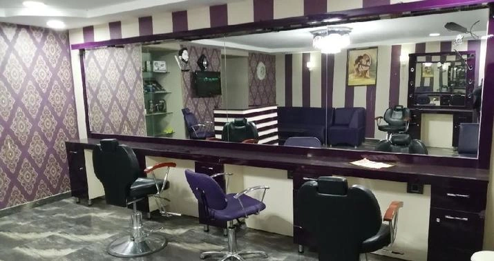 29 yaşlı qadın gözəllik salonunda öldü