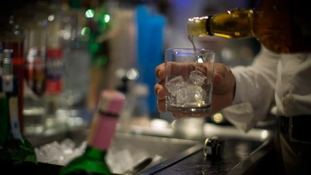 Bu amil alkoqola marağı artırır - VALİDEYNLƏRƏ XƏBƏRDARLIQ