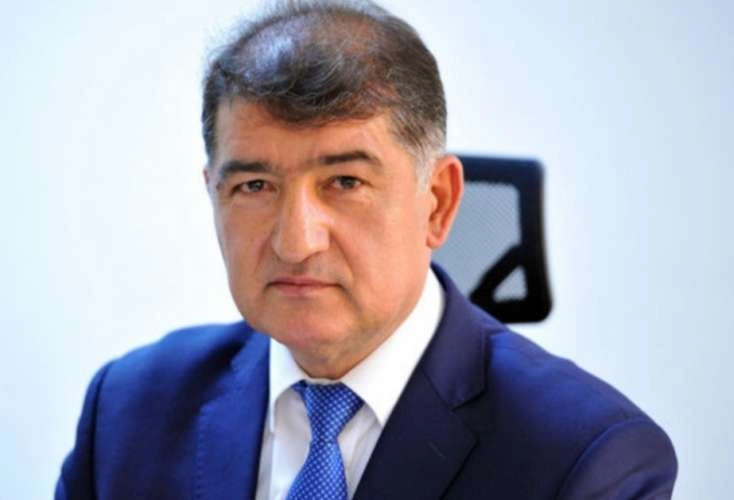 İcra başçısı müavini və köməkçisini vəzifəsindən azad etdi