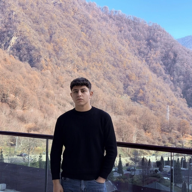 Mirmahmud Mirəlioğlunun qəfil ölən 18 yaşlı nəvəsinin FOTOLARI