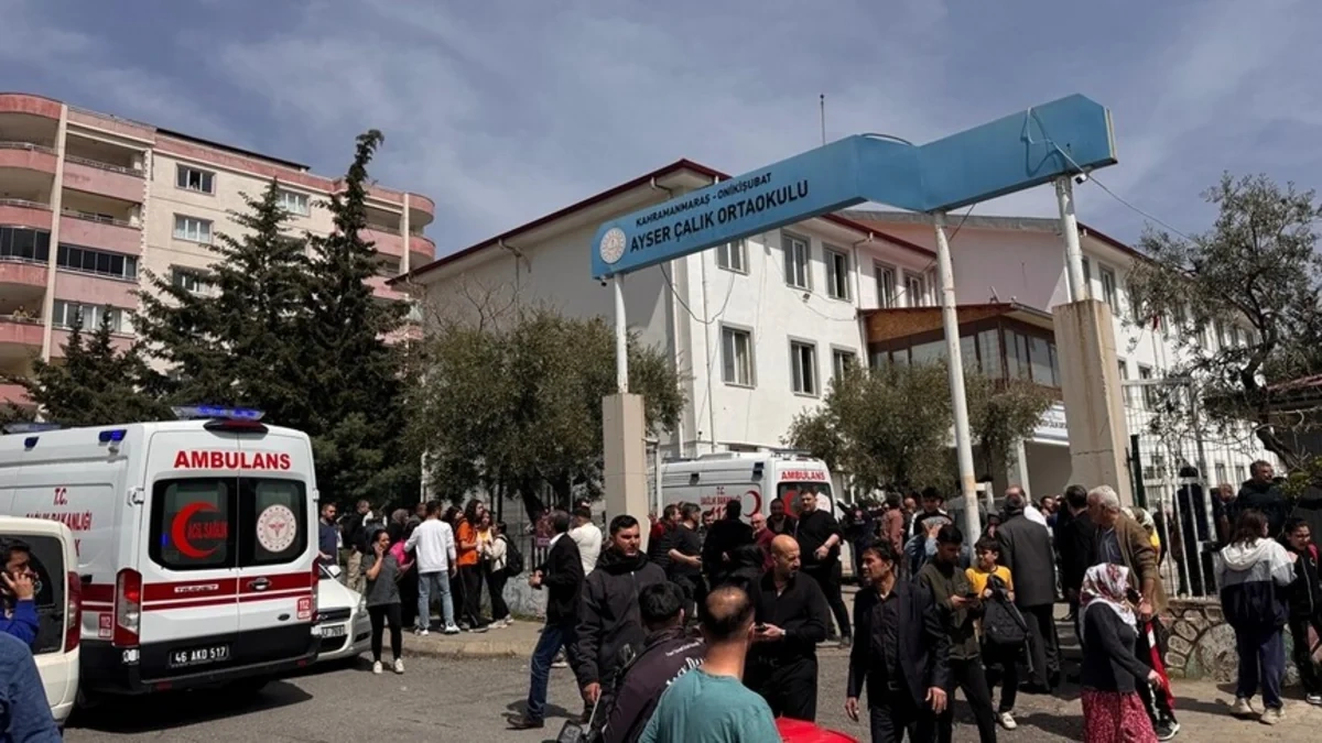 Türkiyədə məktəblinin hücumu nəticəsində ölənlərin sayı artıb