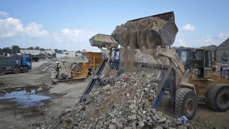 Qəzzada dəhşətli mənzərə - 61 milyon ton dağıntının altında minlərlə cəsəd var
