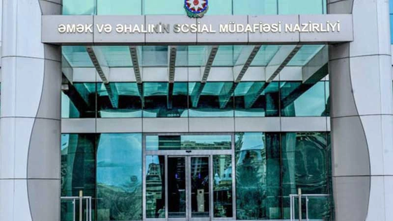 Nazirliyə məxsus bu maşınlar hərraca çıxarılır