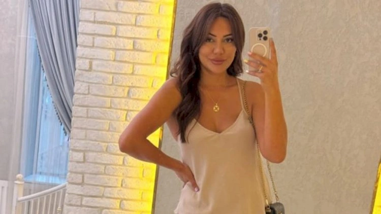 “By Ella” ləqəbli bloger azadlığa çıxdı