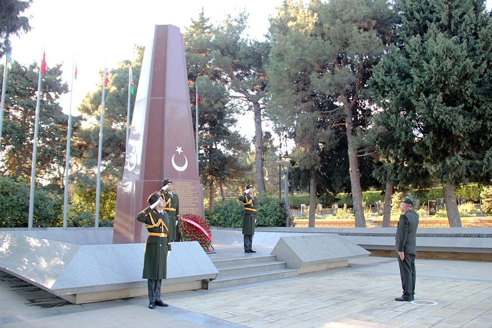 Türkiyə ordusunun ikinci şəxsi Bakıda -  Zakir Həsənovla nələri müzakirə etdi?