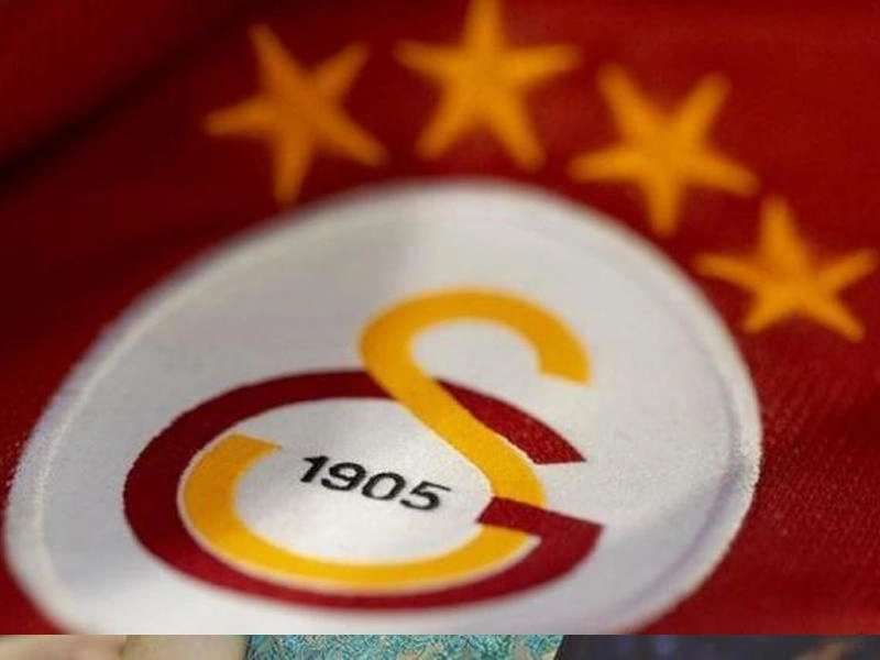 “Qalatasaray” mövsümü məğlubiyyətlə başa vurub