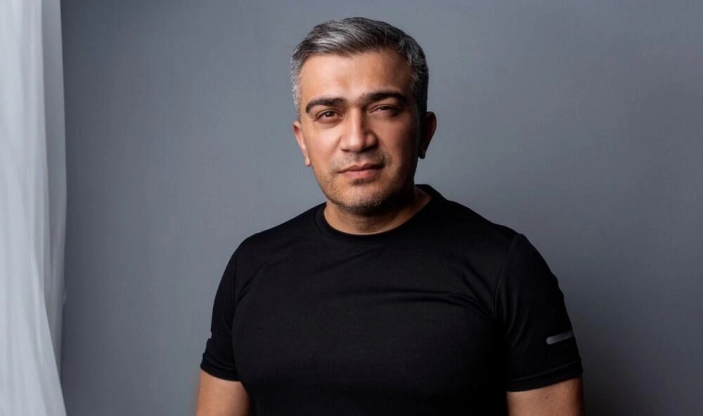 Yaxşı ki, atam tez öldü