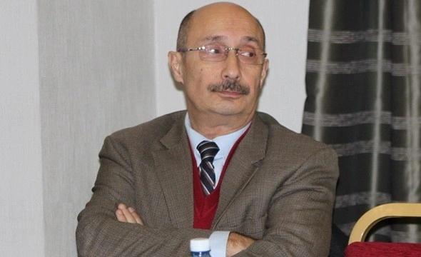 Tramp çətin seçim qarşısında -   “Növbəti uğursuz müharibəni gözə almalıdır”