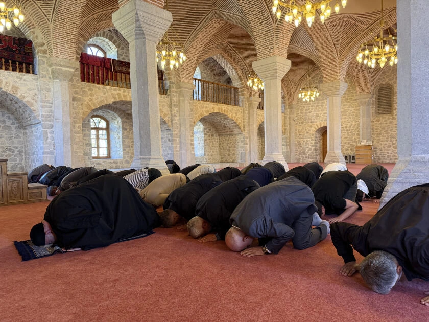 Şuşada bayram namazı qılınıb - FOTO