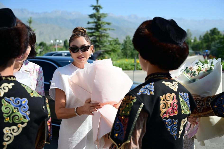 Birinci xanımlar sağlamlıq və reabilitasiya mərkəzində - Fotolar