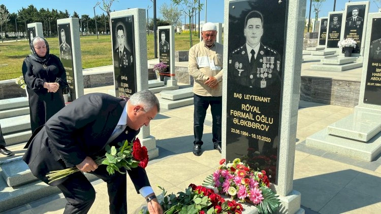 Abşeron rayonunda şəhidlərimiz və onların ailə üzvləri ziyarət olunub