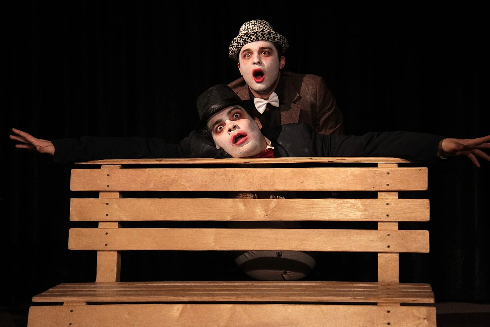 Azərbaycanda yeni teatr studiyası yarandı –  “Eynək” ilk tamaşasını təqdim etdi