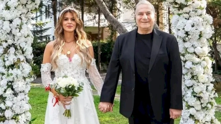 Şoumenin özündən 40 yaş kiçik xanımı ilə evliliyi 4 ay çəkdi - Fotolar