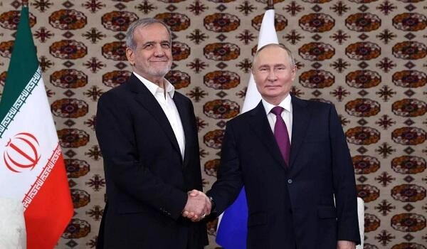 Putinlə Pezeşkian danışdı